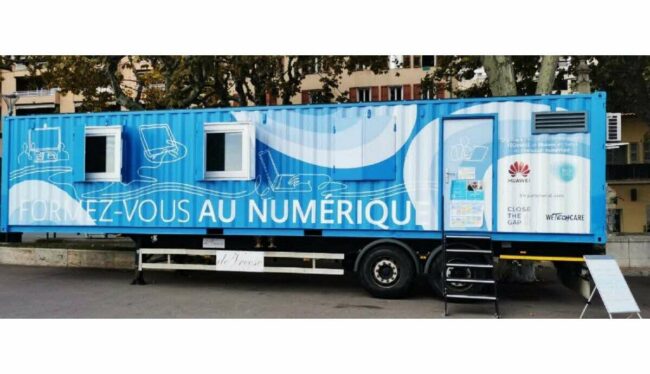 le-digitruck-un-camion-connecte-arrive-en-ville-1718734495